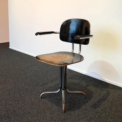 Dutch design – office chair