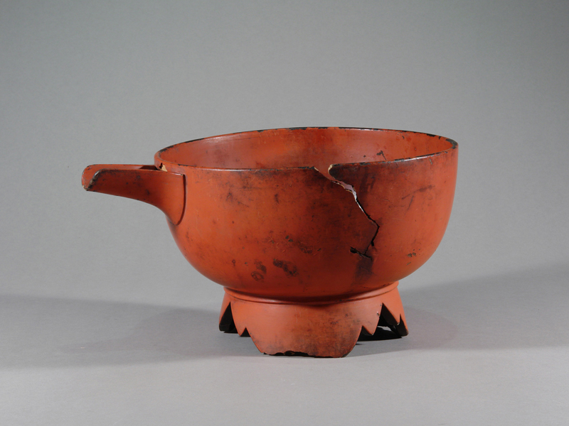 Die romanische Talkirche von Avers-Cresta. Im Schnee.