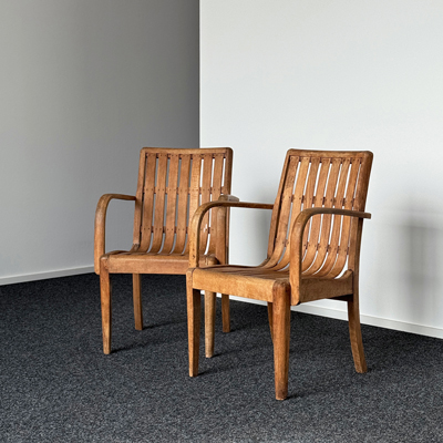 Skandinavien – Kinderarmlehnstühle